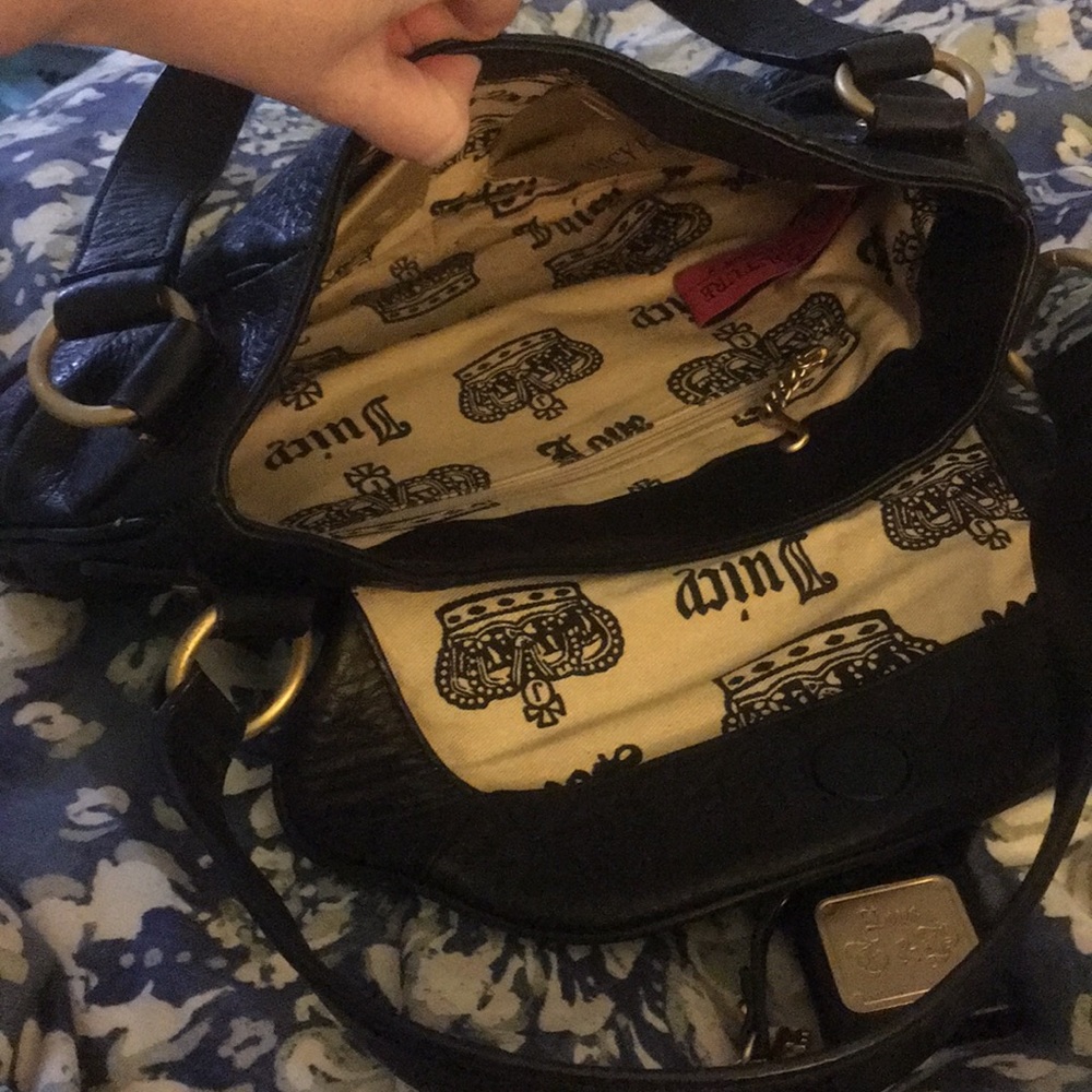 Black Juicy Couture purse - Picture 3 of 4